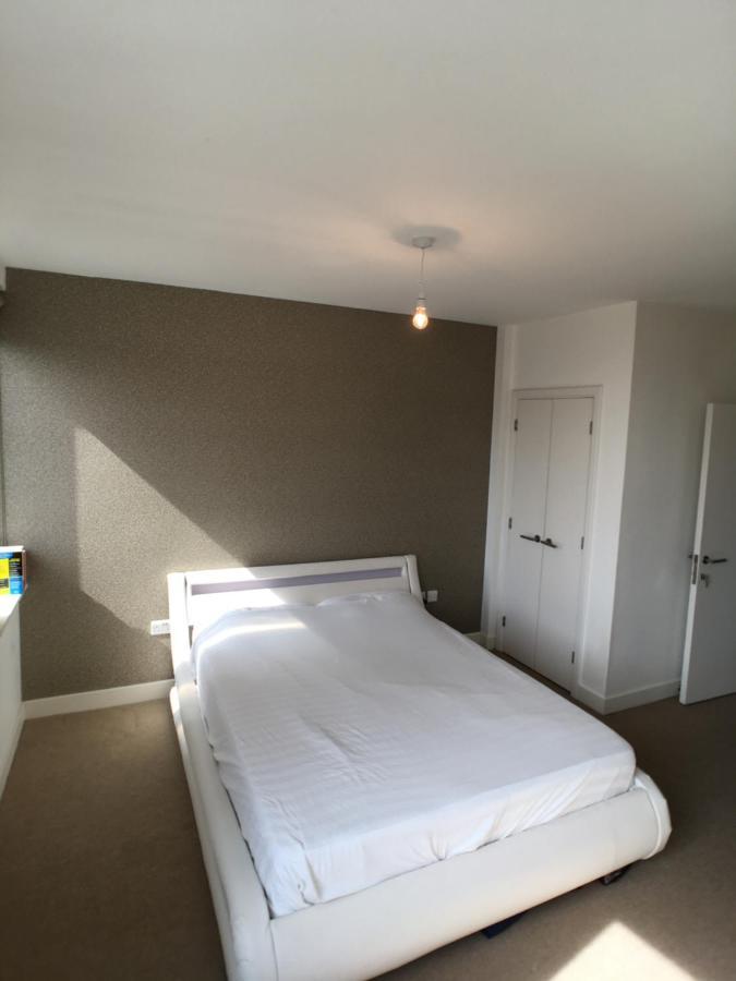 Luxury 2 Bed Penthouse Apartment Near Station London Exterior foto